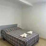 Beachfront 3-bedroom * Calafell