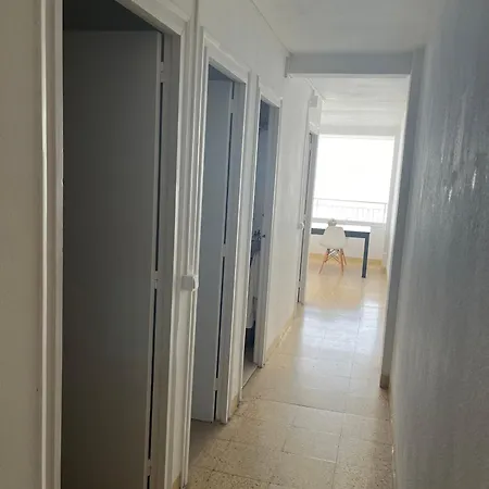 Beachfront 3-bedroom Calafell