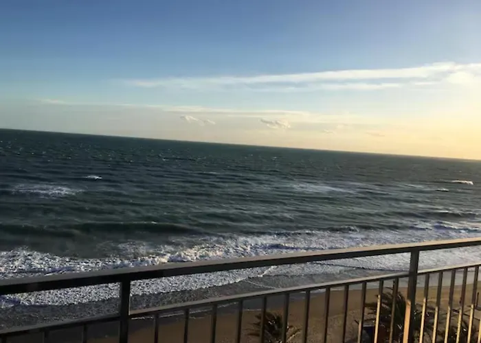 Appartement Beachfront 3-bedroom Calafell
