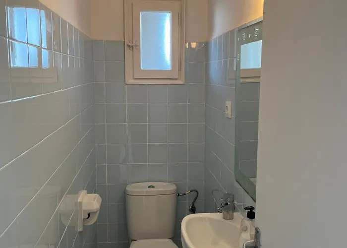 Beachfront 3-bedroom Calafell
